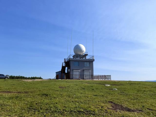 从辽阳到巴林左旗到宁城，既是一次地域旅行，也是一次历史回望