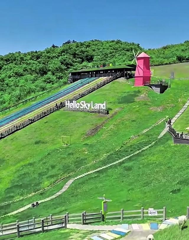 安吉云上草原：江浙沪2h直达！海拔1168米的秋日童话秘境。