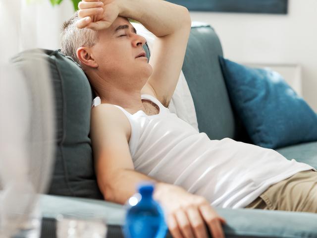 医生发现：前列腺增生大量喝茶，用不了多久，身体或有5大变化