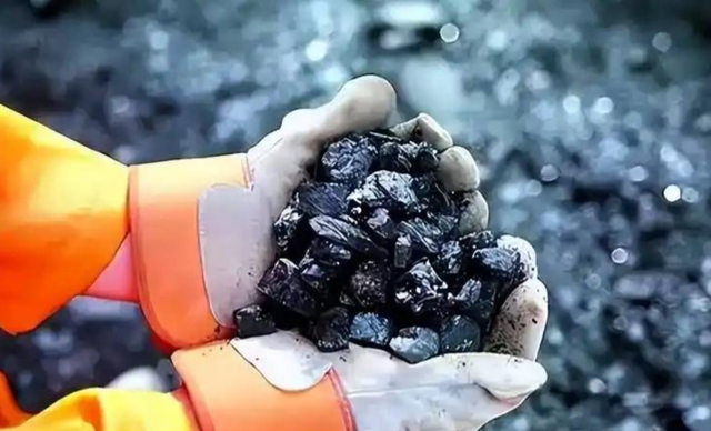 终于破案，中方追回96吨稀土，准备跟美国算总账，抛售118亿美债