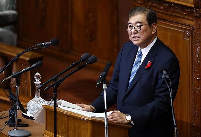 日本连开3枪，蔡英文已离岛，事态严重了，解放军通牒已发往东京