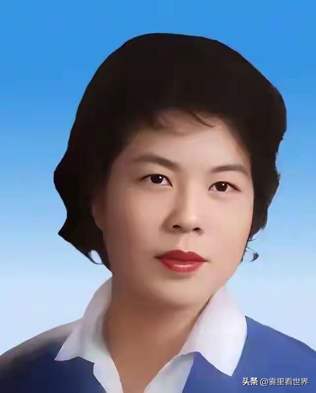 钟南山做梦也没想到，自己一把年纪的妻子，如今也开始为他争光了