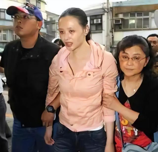 长得漂亮却坏事做尽，3次入狱，被摘除4处器官的她	，如今过得怎样