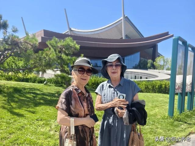 燕达养护中心举办“运河文化一日游”活动