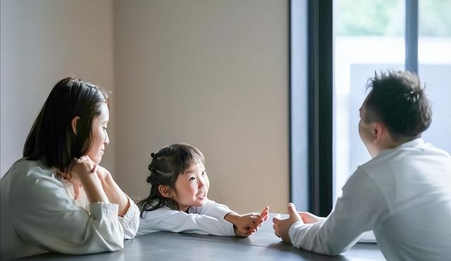 人口告别世界第一？二孩催生无效后，国家终于向住房出手了