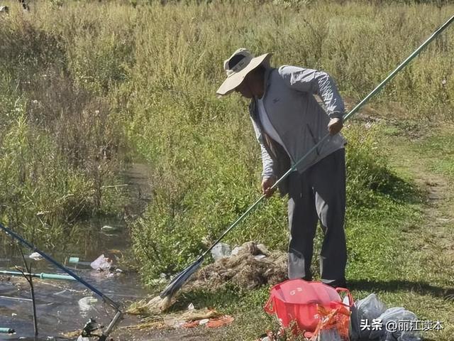 文笔海这么美，那些乱丢垃圾的，你怎么忍心?！