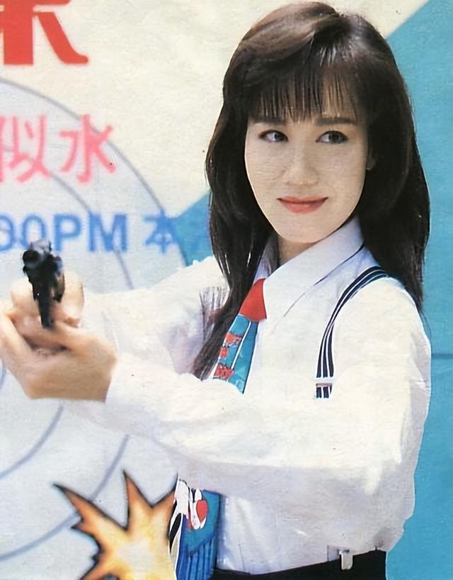 夫妻俩为了不变老，坚持31年不吃肉不生子，如今59岁近照不敢认