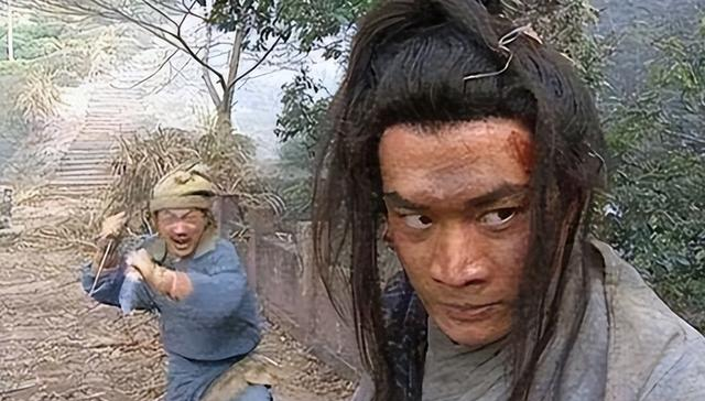 武松杀嫂时，为何要撕开金莲的上衣？看完不得不佩服武松太聪明