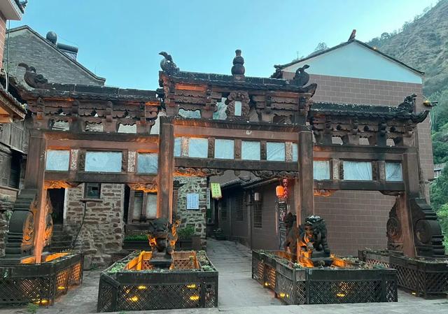 深藏山谷的千年盐都：探秘云南黑井古镇！