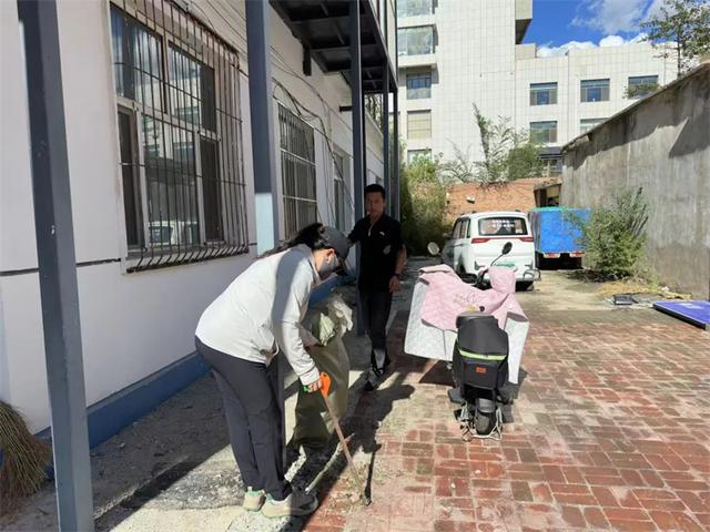 锡林浩特市文体旅游广电局扎实推进人居环境提升行动