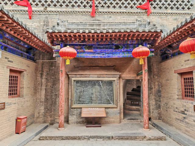 房上建房，院中寻院——夏县堆云洞
