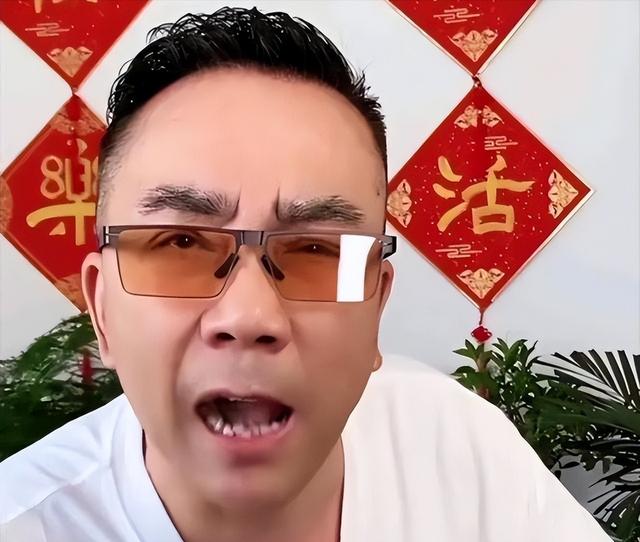 相声世家三代积累的金饭碗，被这个败家子彻底砸烂了