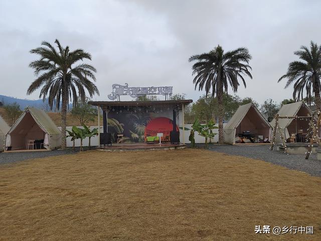 南部县满福坝春风十里：嘉陵江畔年味浓，一城春风迎新春