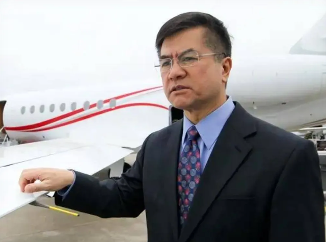 骆家辉警告中国：最好不要自主生产尖端芯片，这不是美国想看到的