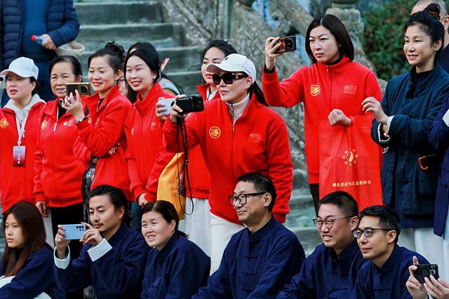 “缘行天下·走进武当”圆满举办：文化盛宴谱写文明交流新篇章
