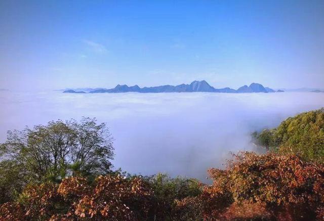 西安 2 小时直达秦岭这座免门票云海仙山，30 分钟徒步解锁大美秘境