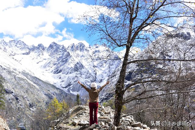 深秋走进理小路