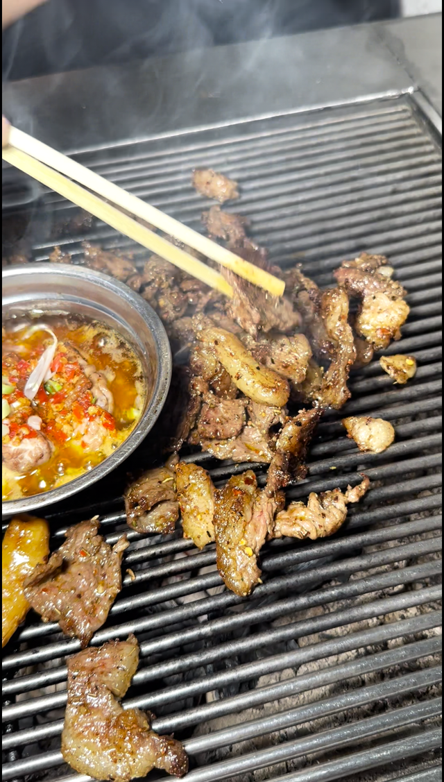 昆明官渡本地人的“8大地下美食清单”，推翻91%的网红攻略，避坑