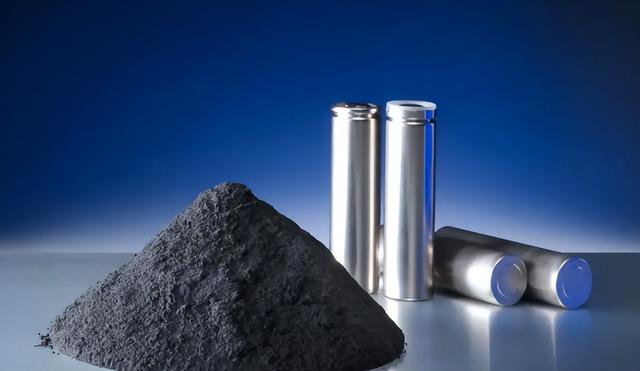 中国突破超纯铁技术！十万吨仅含8公斤杂质，打破美日垄断