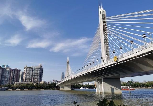 广州43岁区直公务员，去梅州扶贫归来没有晋升，要去找领导理论吗