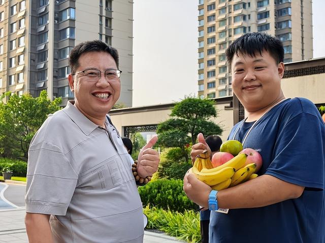 华为服务进社区｜工程师主动上门，让智慧生活更“丝滑”