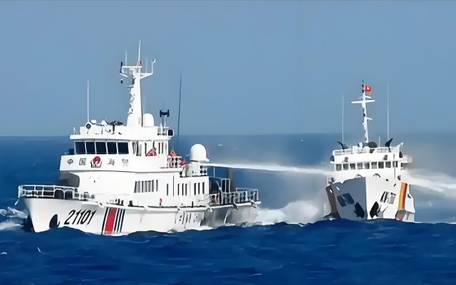 黄岩岛出大事了？解放军驱离菲方飞机，菲律宾罕见沉默