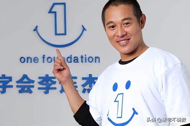 李连杰手术3天后，恶心的一幕发生了，5cm刀口也没换来网友同情