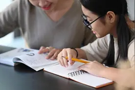 注意！多地教育局征集在职教师有偿补课线索图片