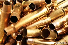 子弹壳会爆炸吗？唤起你的童年记忆，六七十年代的玩具图片