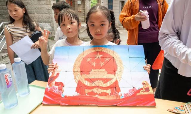 泉州台商投资区：国庆共做同心月饼 百年古街共绘团结新画卷