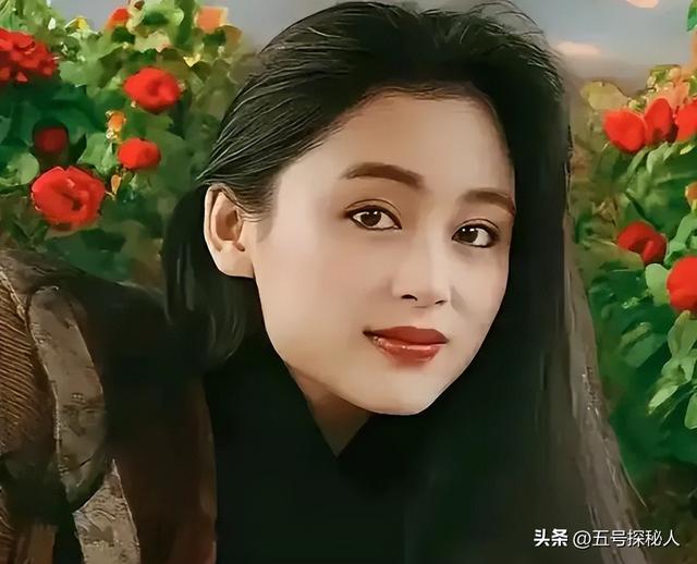 长得太美被导演占为己有，4年后生下大明星儿子，17岁就成男一号