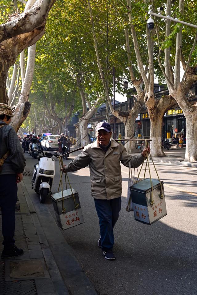 这里是江南诗词最多的城市,它的美有谁懂?