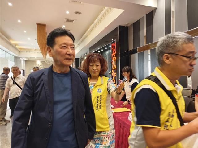 赵少康曝卢秀燕不选国民党主席原因