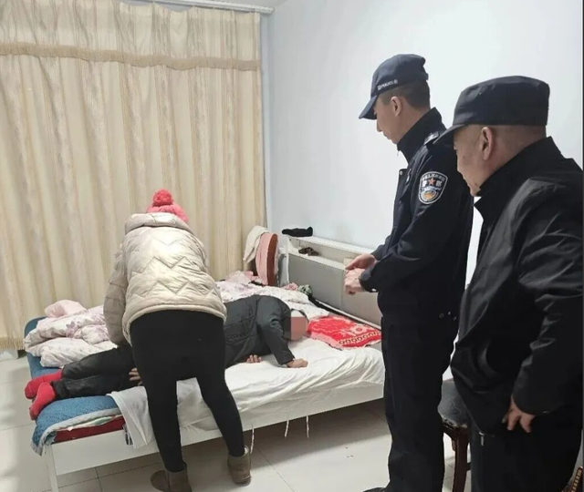 乌兰察布之夜：一名特巡警的国庆“打卡地”