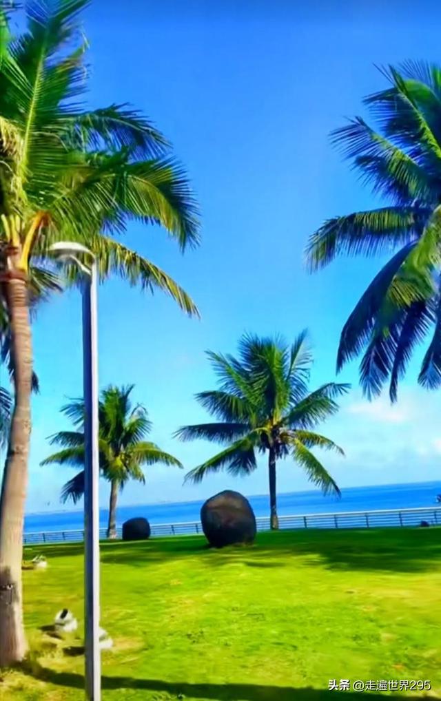 刚从海南三亚回来，毫不客气的说，三亚就是全国郊区城建天花板！