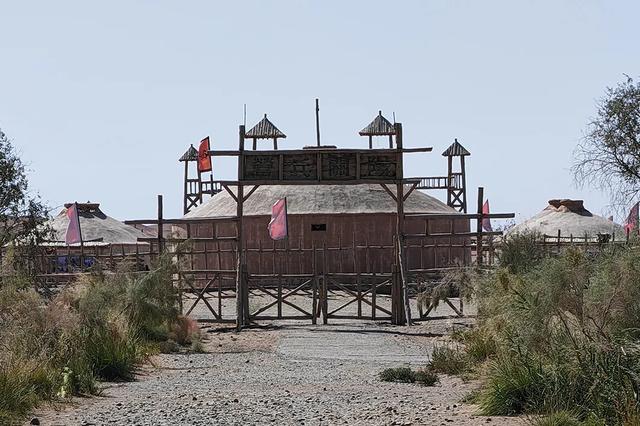 敦煌之旅:立于阳关感受寂静震撼