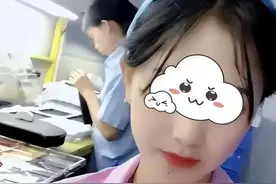 厂妹vs校花，一张图让你看清技校女生和高中女生的差别，天上地下图片