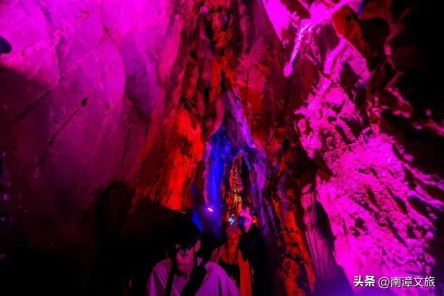 “绝了”!30+文旅博主组团推荐南漳这个宝藏景区
