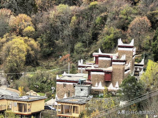 喀什经317到成都，色达县-都江堰，甲居藏寨、理小路、桃坪羌寨