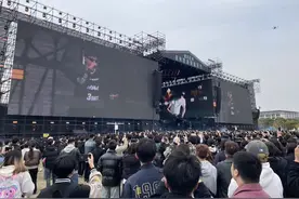 2025银河左岸扬州枣林湾音乐节激情开唱图片