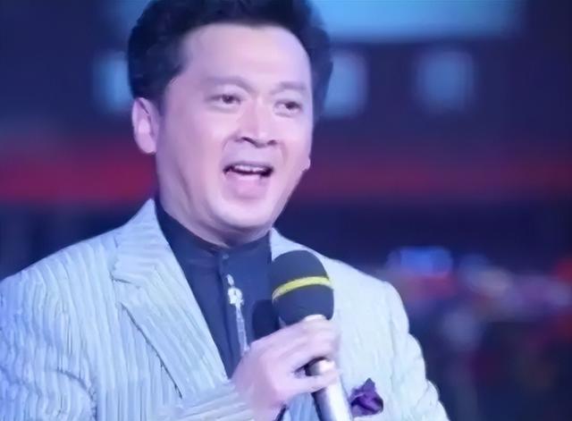 郁钧剑成名的背后：开国上将韦国清的一句话，改变了他的命运