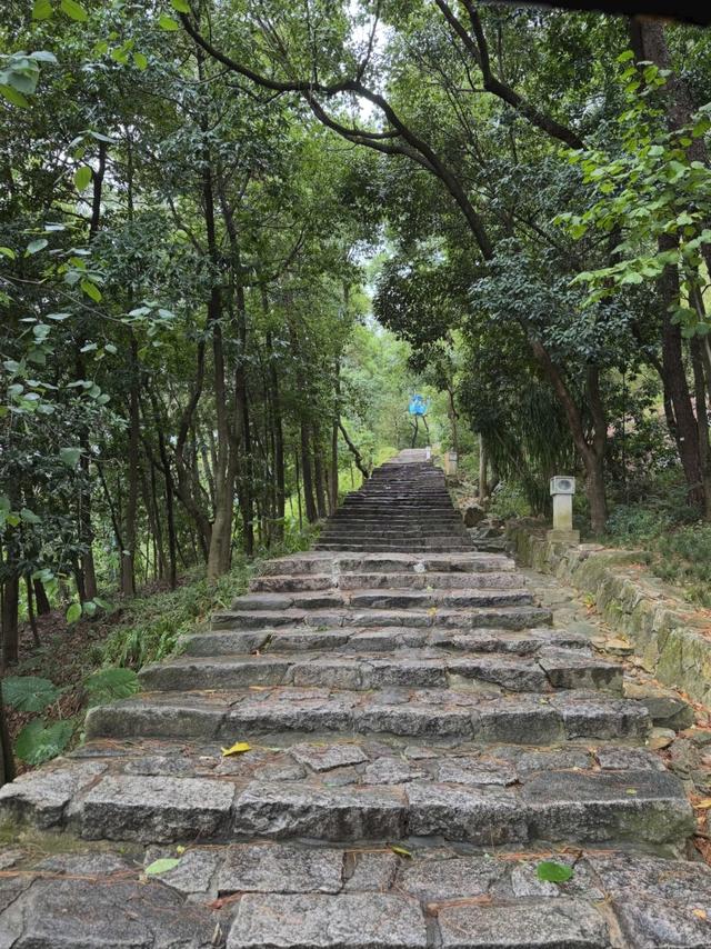 一个刚从福州回来的人警告：别轻易去，这座城会搞乱你的时间感