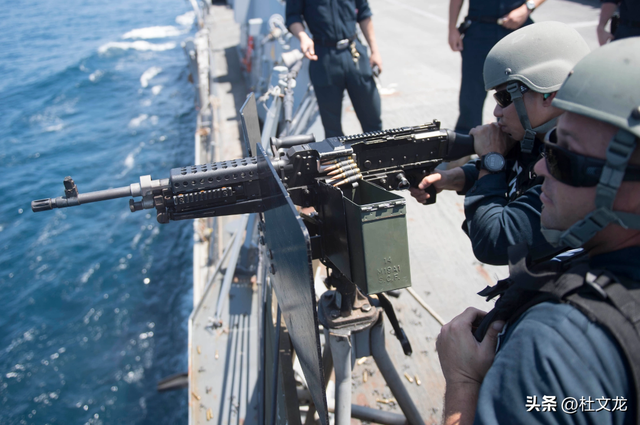 美防长下令赶尽杀绝	，为迫使马杜罗下台，野蛮行径令人发指