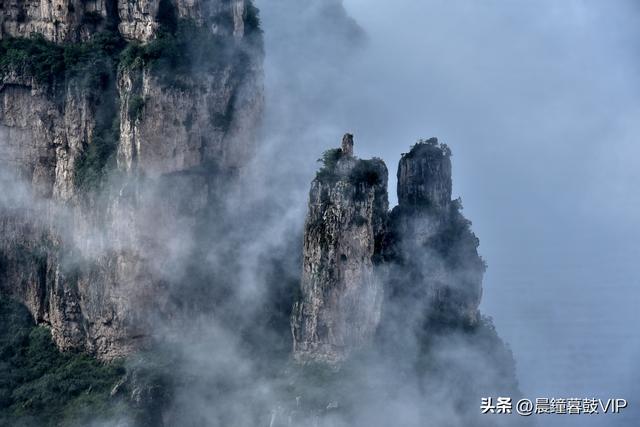 太行山平顺县的天路