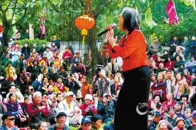 “如火如荼”中的“荼”是什么意思？图片