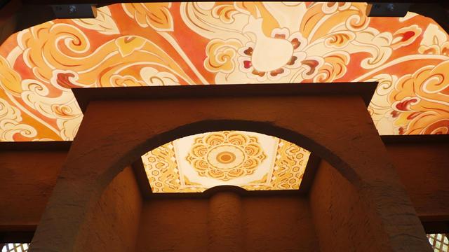 敦煌：“高颜值”公厕成城市文化新窗口