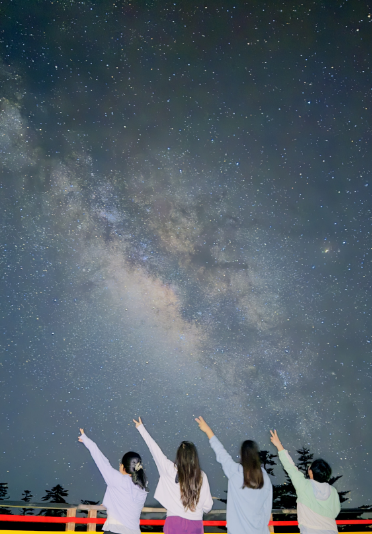 高温速逃指南！连续一周“全勤打卡”日照金山+星空银河！