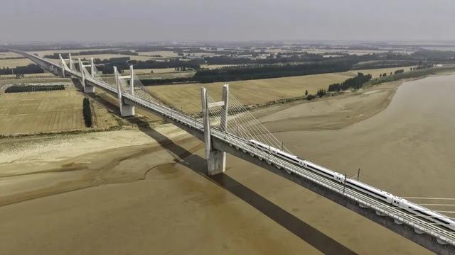 枣庄市文化馆2025年度精彩时刻(四)以文塑旅促融合 荣誉见证显担当