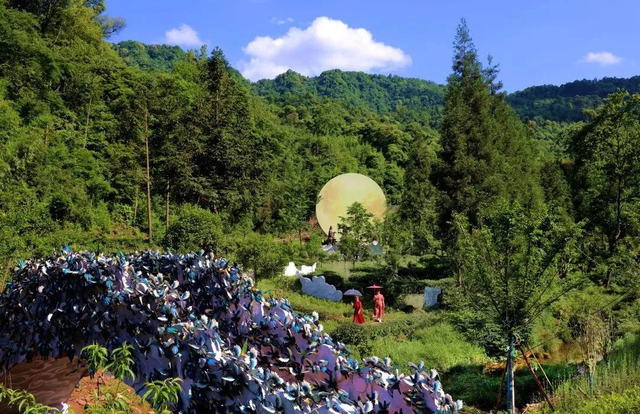 用言情小说的方式打开雅安原来这么浪漫🩷