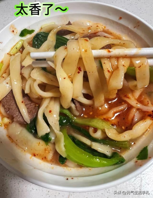 九月九日重阳节，老人说“4样不上桌，福气不进门”，指的哪4样？